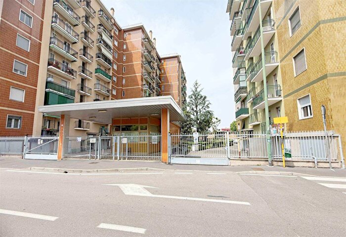 Appartamento bilocale in vendita in Via Rossini, Cologno Monzese