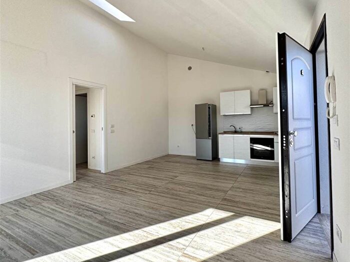 Casa trilocale in affitto in Seano, Carmignano