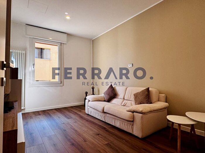 Appartamento trilocale in affitto in Via Cacciatori del Sile, Stazione, Treviso