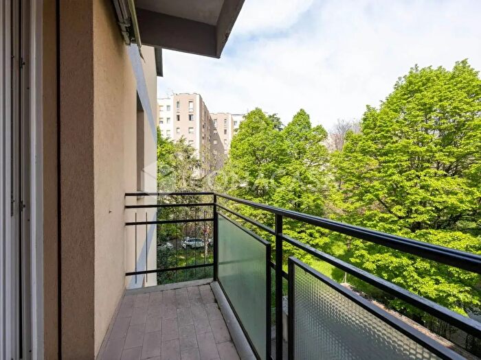 Appartamento trilocale in vendita in Piazza Clodoveo Bonazzi, Bologna