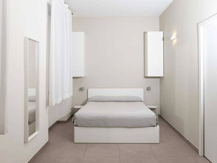 Appartamento bilocale in affitto in Viale Cirene, Porta Romana Medaglie dOro, Milano