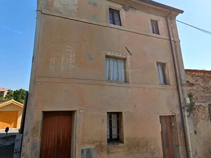 Casa con 6 locali in vendita in Via Padre Maria Moretti, Mondolfo