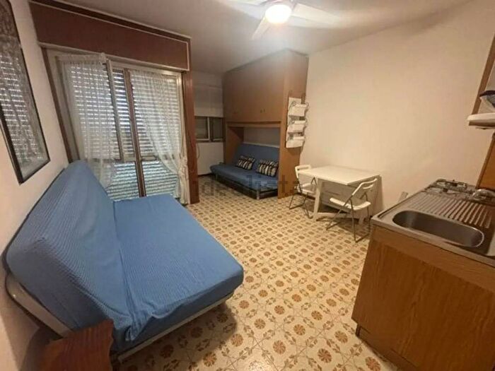 Appartamento monolocale in affitto in Via Celeste, Centro, Lignano Sabbiadoro