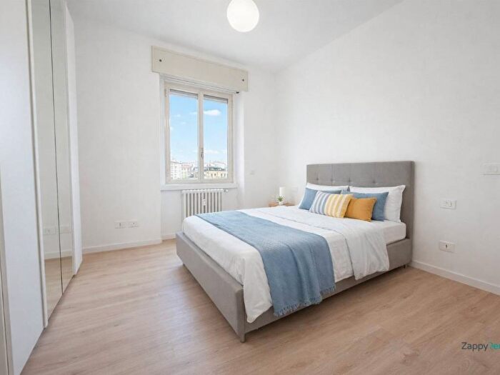 Appartamento trilocale in affitto in Viale delle Rimembranze di Greco, Cascina dei Pomi, Milano