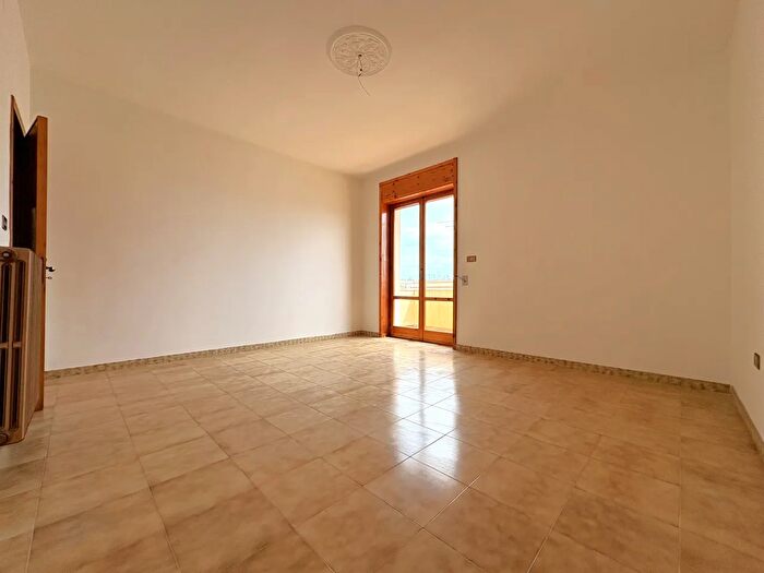 Appartamento trilocale in vendita in Via Fratelli Rosselli, Trepuzzi