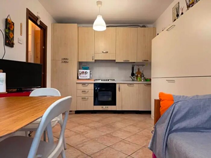 Appartamento trilocale in affitto in Via Settembre, Sondalo