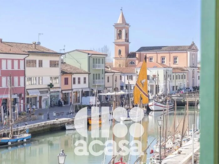 Appartamento quadrilocale in vendita in Via Marino Moretti, Cesenatico