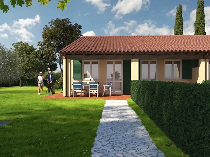 Appartamento trilocale in vendita in Piombino