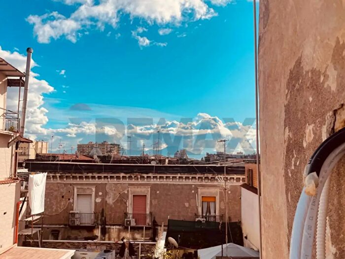 Appartamento bilocale in vendita in Via Santa Maria Antesaecula, Napoli