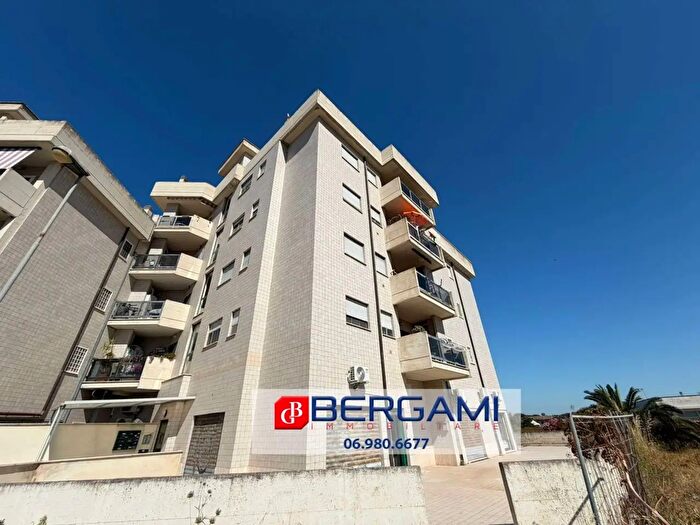Appartamento quadrilocale in vendita in Via Rinascita, Nettuno