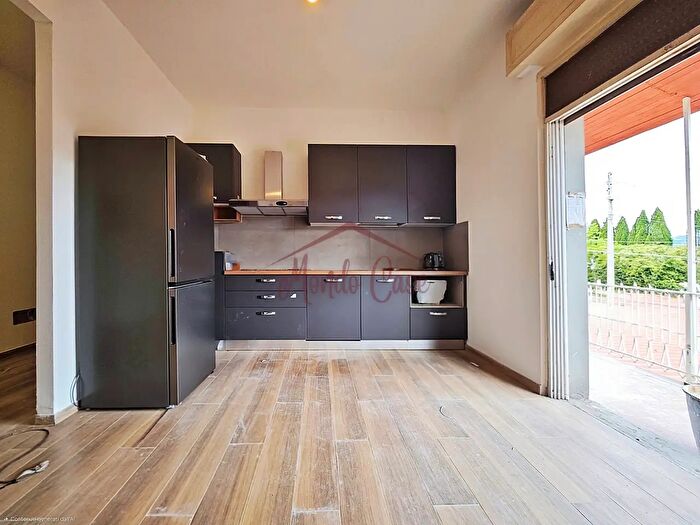Casa con 5 locali in vendita in Sarzana