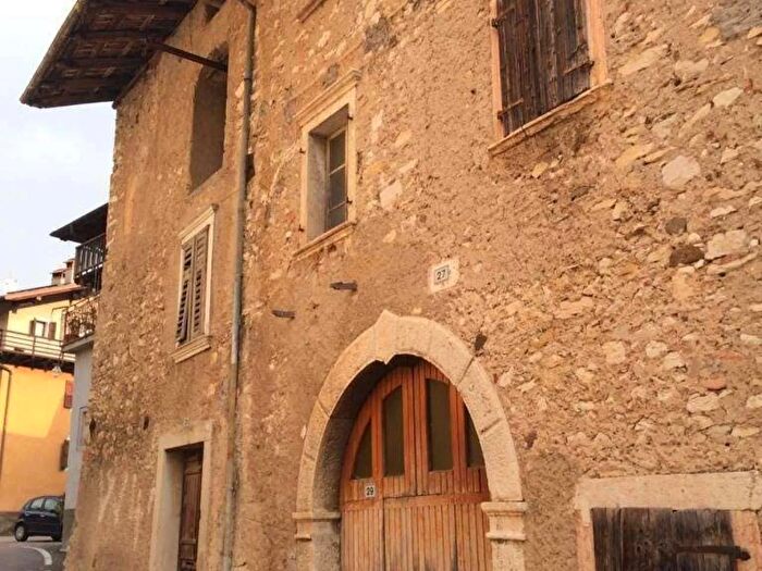 Casa monolocale in vendita in Loc Cornè, Brentonico