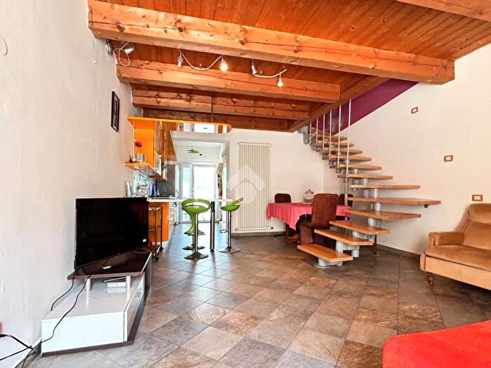 Casa trilocale in vendita in Via Zenzalino, Molinella