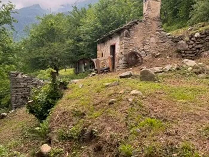 Casa in vendita in Alpe Snic, Varzo