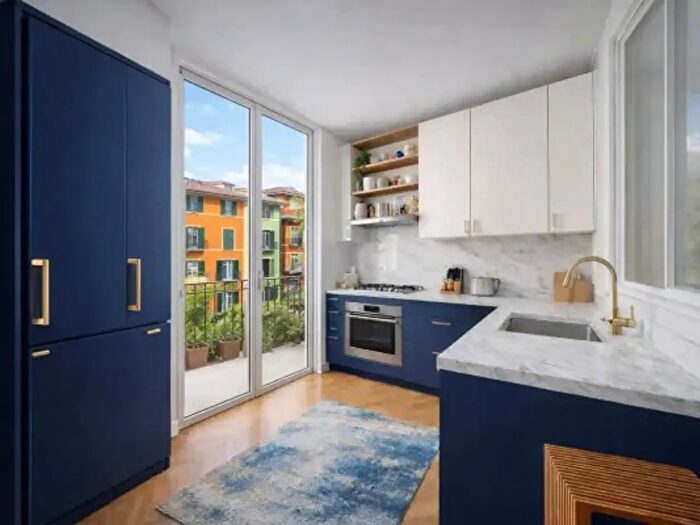 Appartamento con 5 locali in vendita in Milano