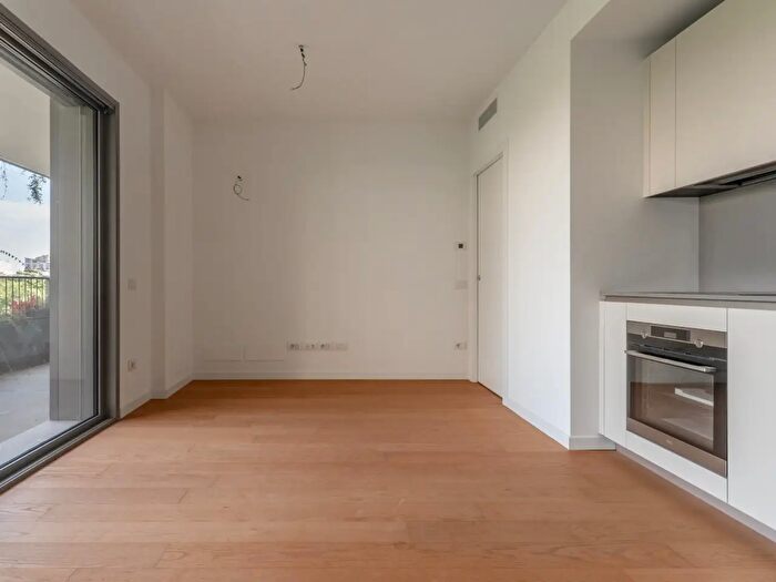 Appartamento bilocale in vendita in Via Adamello, Milano
