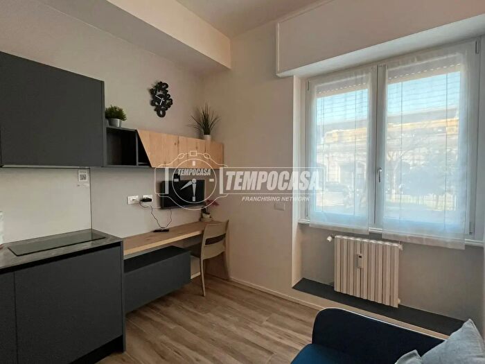 Appartamento monolocale in vendita in Via Giovanni Battista Sammartini, Milano