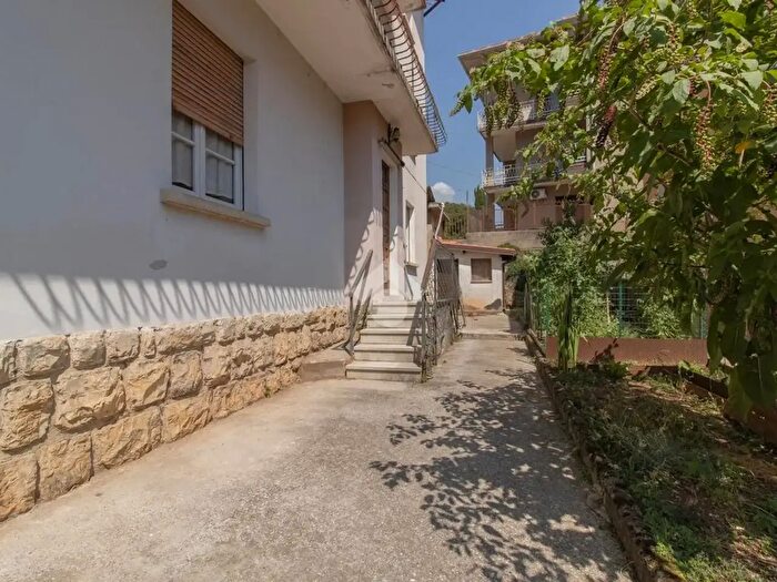 Appartamento trilocale in vendita in Via S Giorgio, Gardone Val Trompia