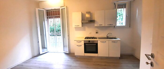 Appartamento trilocale in affitto in Via Jacchia, Casalecchio Di Reno