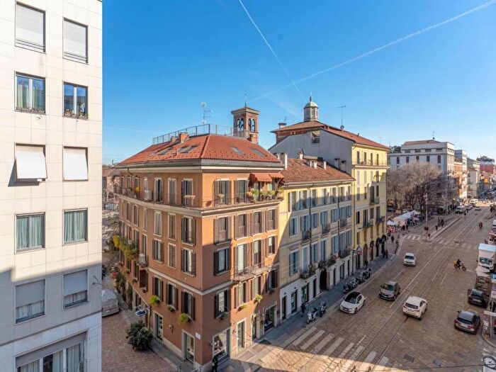 Appartamento bilocale in affitto in Corso di Porta Romana, Missori, Milano