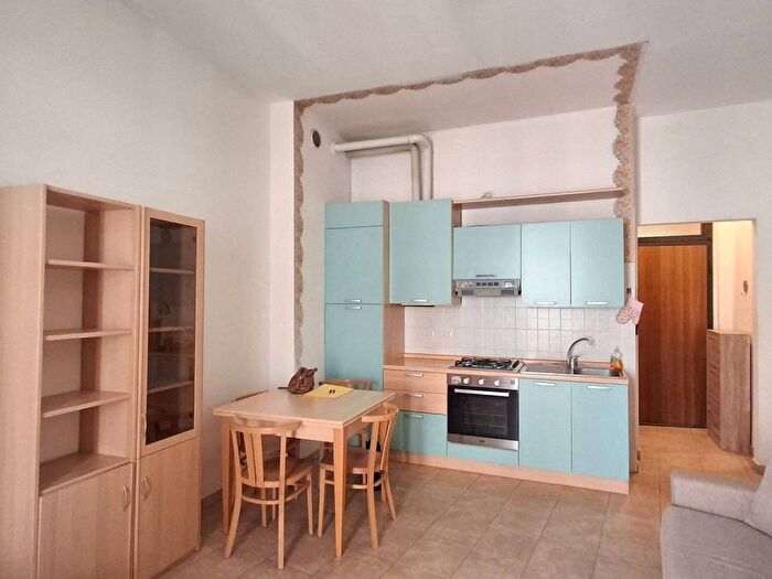 Appartamento monolocale in affitto in Piazza Trento e Trieste, Centro Storico, Monza