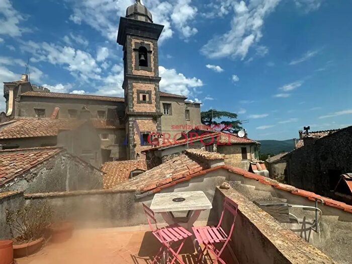 Appartamento bilocale in affitto in Piazza Padella, Bracciano