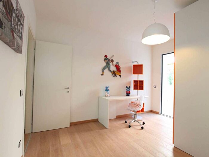 Appartamento trilocale in affitto in Via Forte Marghera, Mestre, Venezia