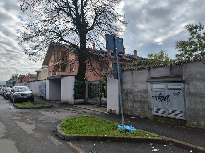 Appartamento bilocale in affitto in Via Giuseppe Verdi, Centro, Arcore