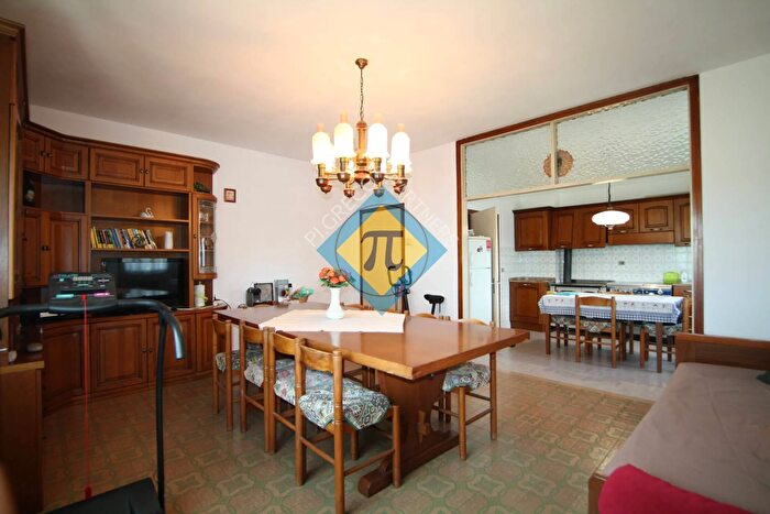 Casa con 8 locali in vendita in Via Levada Int, Sesto Al Reghena