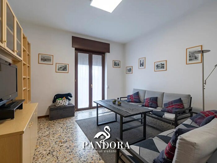 Appartamento in vendita in Via Goffredo Mameli, Gallarate