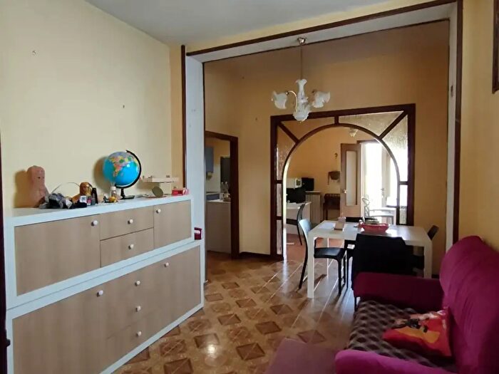 Casa con 8 locali in vendita in Ca Emo Via Giacomo Matteotti, Adria