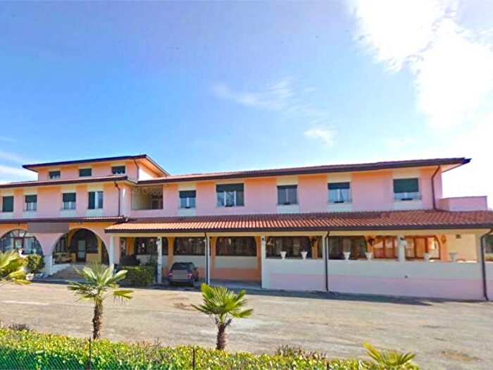 Casa con 6 locali in vendita in Via Pionieri dellAria, Roveredo in Piano