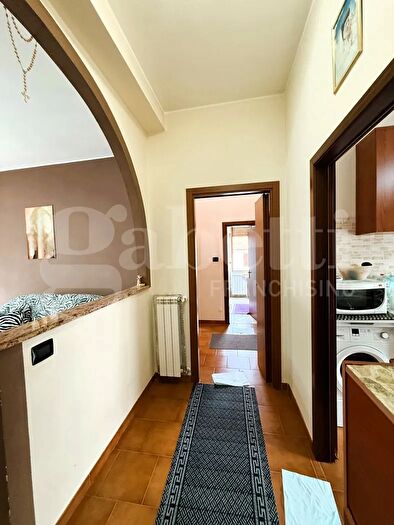 Appartamento trilocale in vendita in Cislago