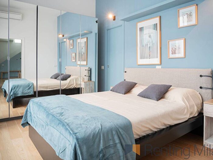 Appartamento trilocale in affitto in Viale Ortles, Corvetto, Milano