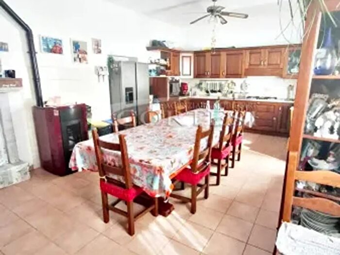 Appartamento trilocale in vendita in Via Giovanni Amendola, Perugia