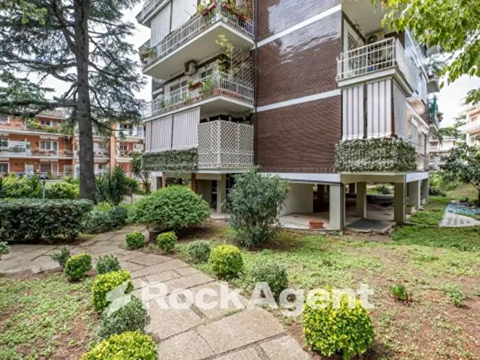 Appartamento bilocale in vendita in Via Mauro Morrone, Roma