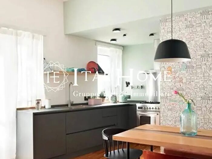 Appartamento trilocale in vendita in Via Alessandro Paoli, Milano