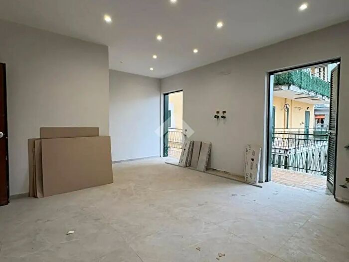 Appartamento trilocale in vendita in Via Alcide De Gasperi, Afragola