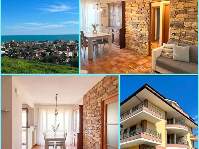 Appartamento trilocale in vendita in Via Vascello Prima Collina Km dal Mare, Tortoreto