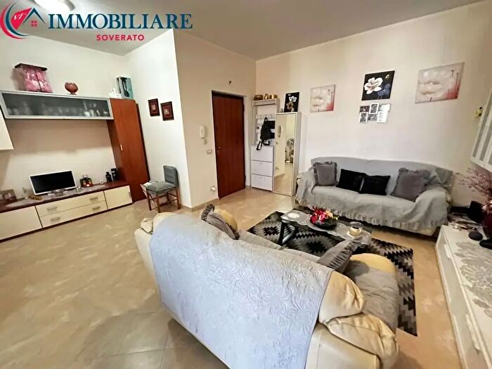 Appartamento con 5 locali in vendita in Via Pietro Nenni, Satriano