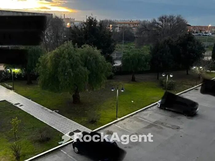 Appartamento trilocale in vendita in Via Manfredonia, Foggia