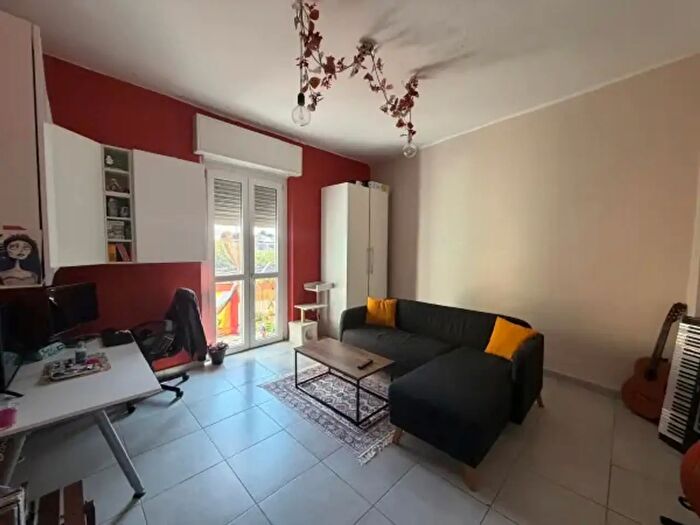 Appartamento trilocale in vendita in Via Giovanni Pascoli, Asti