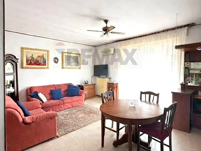 Appartamento quadrilocale in vendita in Via Mulino Vecchio, Cerano