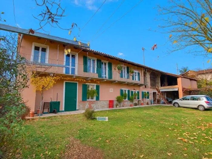 Casa con 5 locali in vendita in Via Brantegna, Montelupo Albese