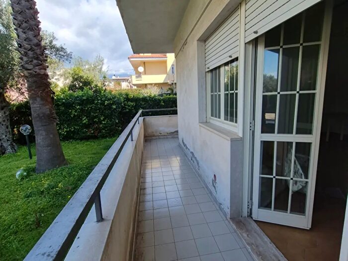 Appartamento con 5 locali in vendita in Via degli Irpini, Lamezia Terme