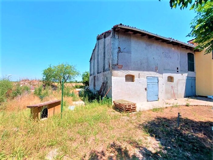 Casa con 8 locali in vendita in Via San Giovanni N, Castel San Pietro Terme