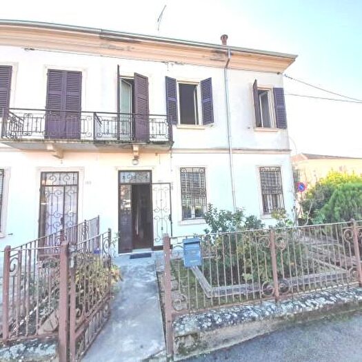 Casa con 5 locali in vendita in Via Maggio, Copparo