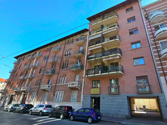 Appartamento quadrilocale in vendita in Corso Palermo, Torino