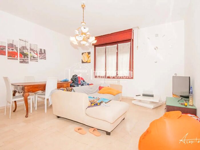 Appartamento quadrilocale in vendita in Via Paolo Ruffini, Modena