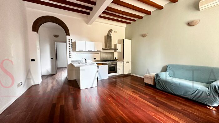 Appartamento bilocale in affitto in Via Monviso, Milano